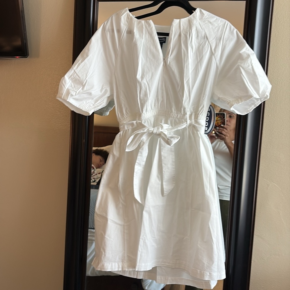 Scoop NYC White Midi Dress beautiful dress for late events - Picture 4 of 5